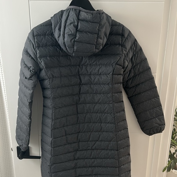 Tna Packable Long Puffer - Picture 5 of 11